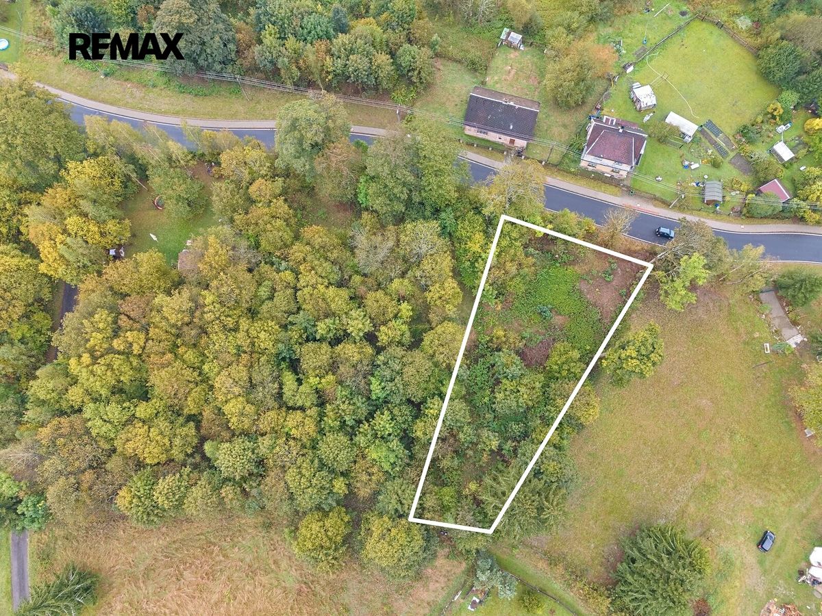 Prodej stavebního pozemku 1164 m² – fotografie 2