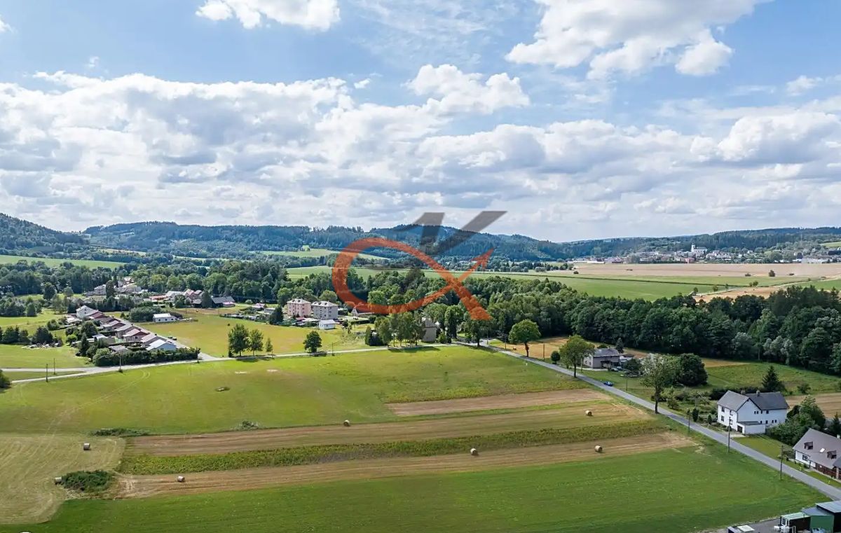 Prodej stavebního pozemku 402 m² – fotografie 3