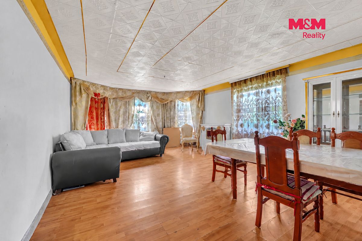 Prodej rodinného domu 120 m², pozemek 1194 m² – fotografie 3