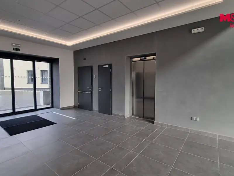 Pronájem kanceláře 18 m², Český Těšín – náhled fotky 3