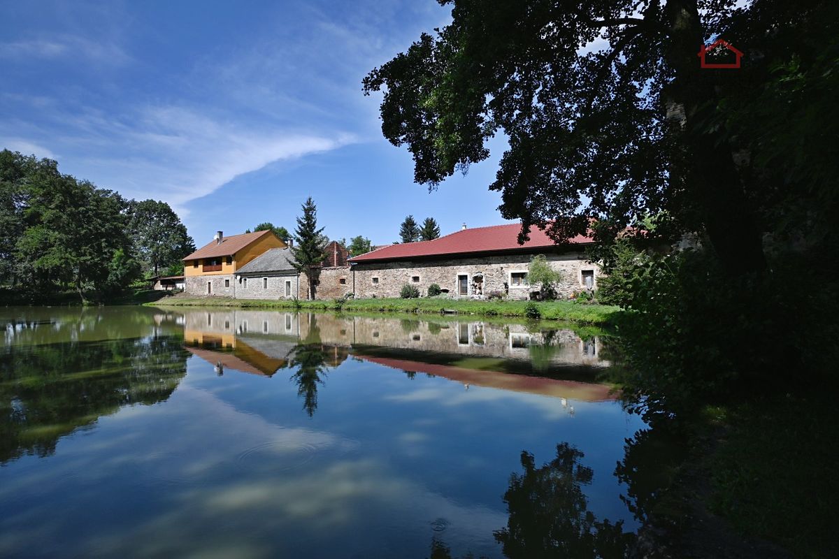 Prodej rodinného domu 189 m², pozemek 1028 m²