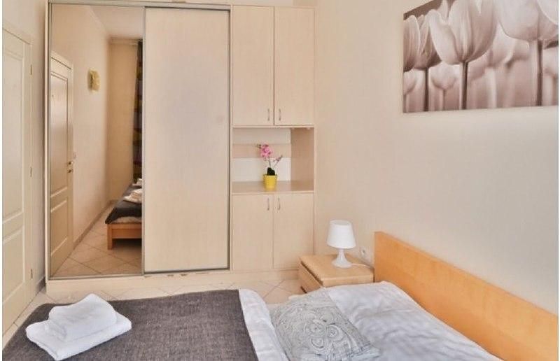 Pronájem bytu 2+kk 35 m² – fotografie 2