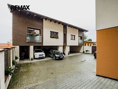 Prodej kanceláře 214 m²