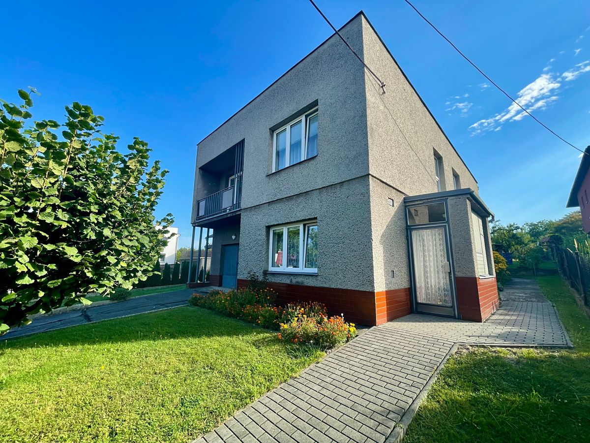 Prodej rodinného domu 124 m², pozemek 884 m²