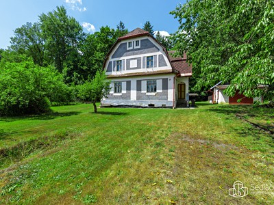 Prodej  vily 194 m², pozemek 1 069 m²