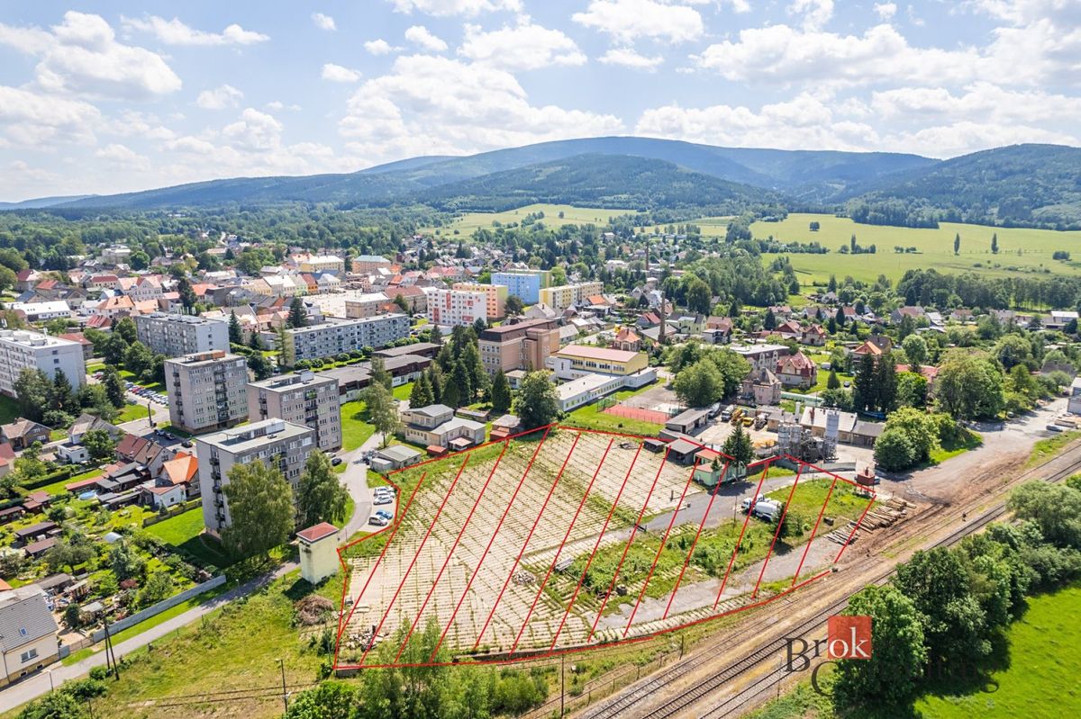 Prodej stavebního pozemku 8920 m²