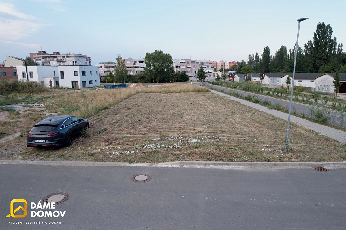 Prodej stavebního pozemku 544 m² – fotografie 3