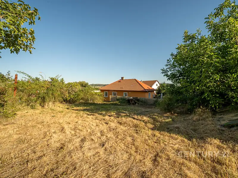 Prodej stavebního pozemku 1062 m², Beroun – náhled fotky 3