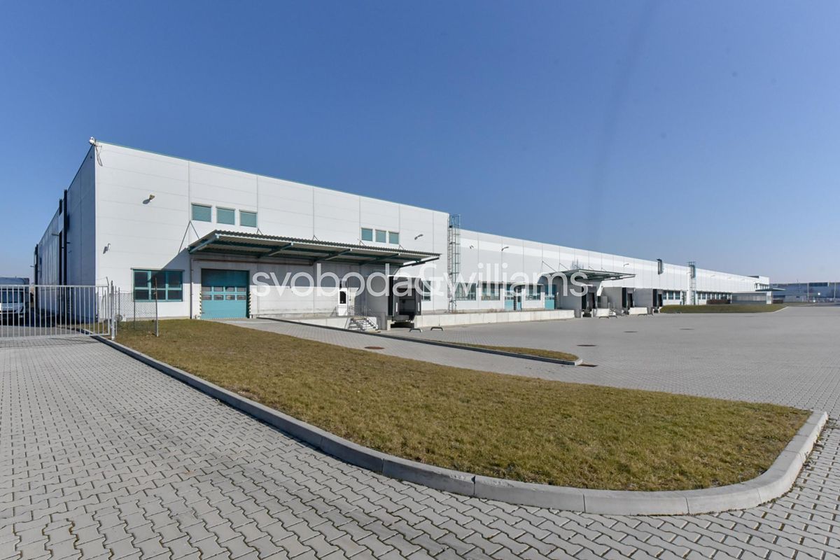 Pronájem výrobní haly, prostoru 5000 m²