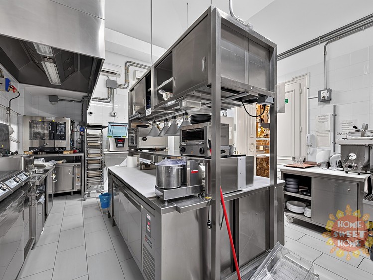 Комерційне приміщення в оренду, 225 м² (14 з 30)