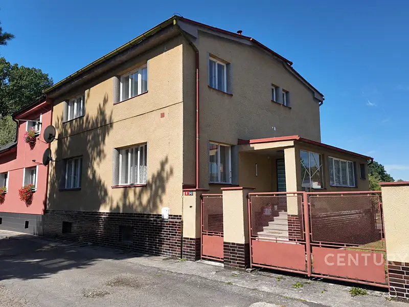 Prodej rodinného domu 150 m², pozemek 1041 m², Protivín – náhled fotky 1