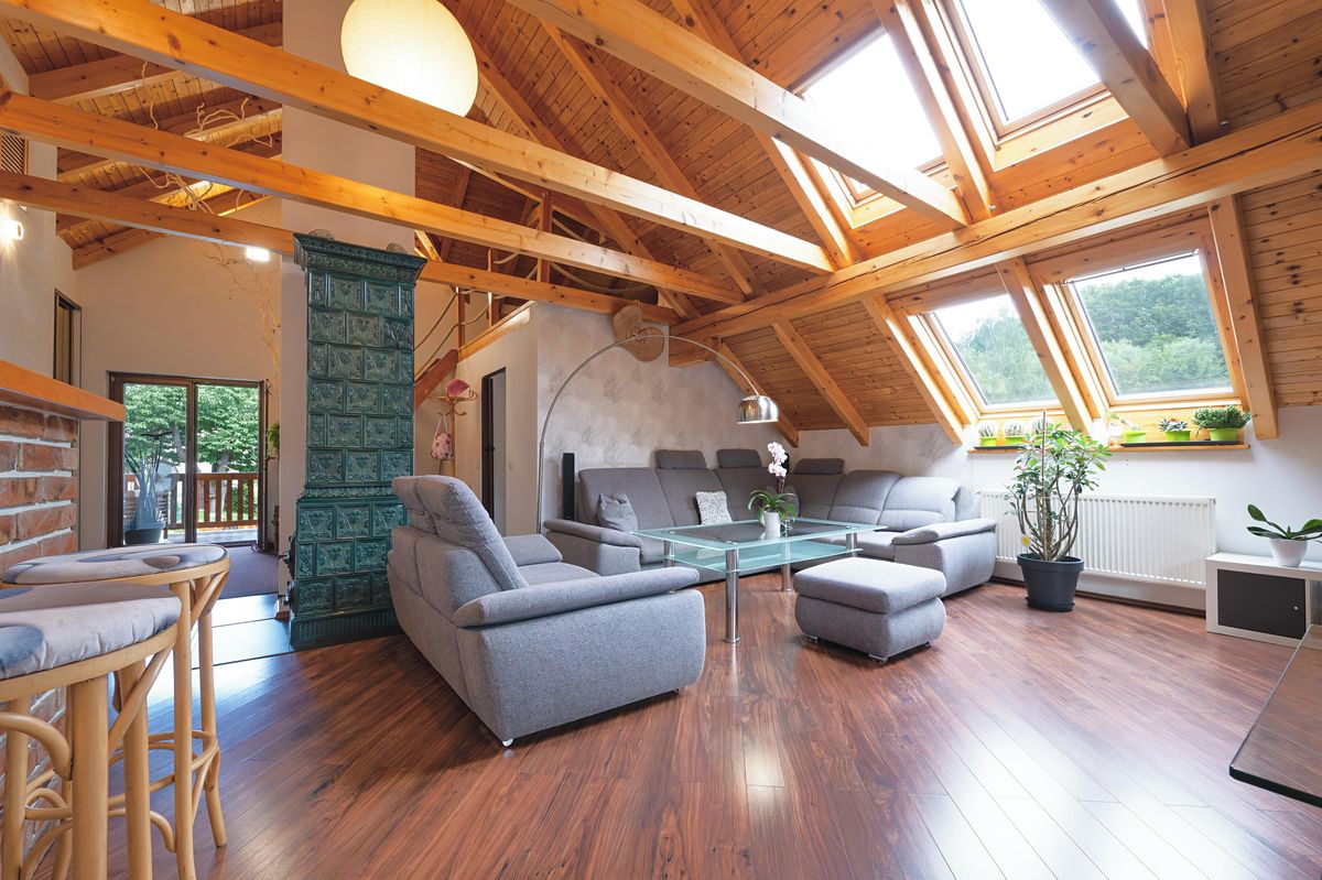Prodej rodinného domu 204 m², pozemek 970 m² – fotografie 2