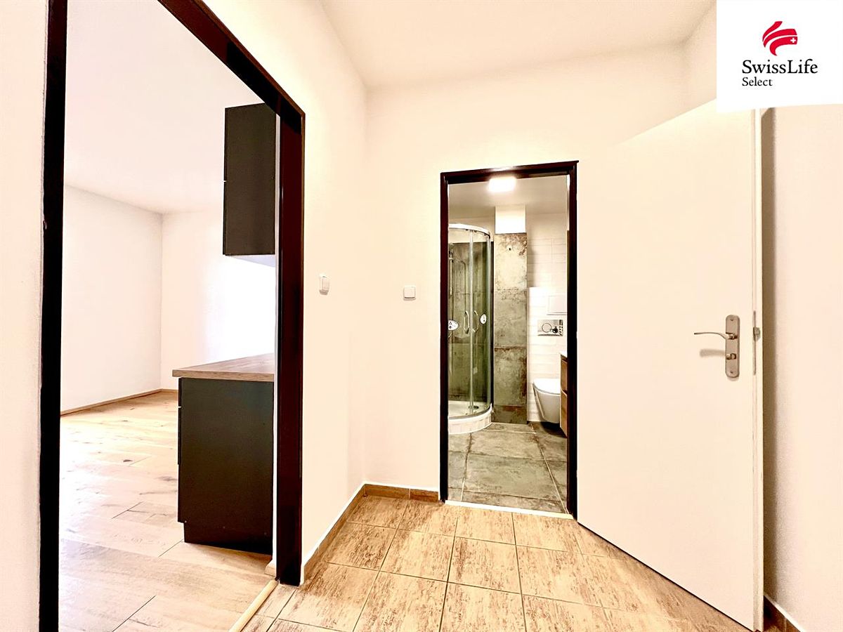 Pronájem bytu 1+kk 23 m² – fotografie 4