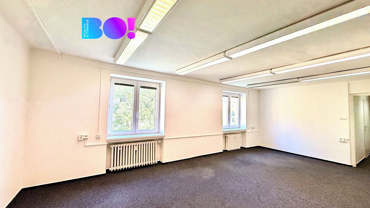 Pronájem kanceláře 30 m² – fotografie 2