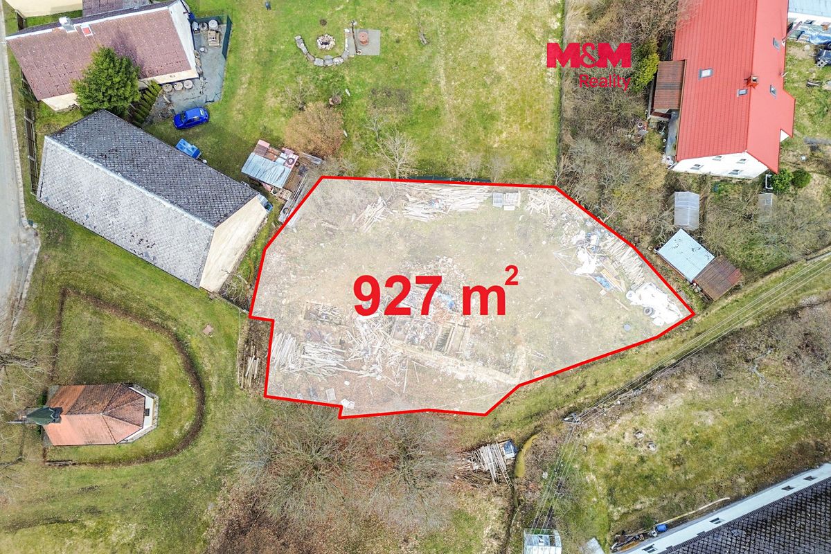 Prodej rodinného domu 100 m², pozemek 927 m²