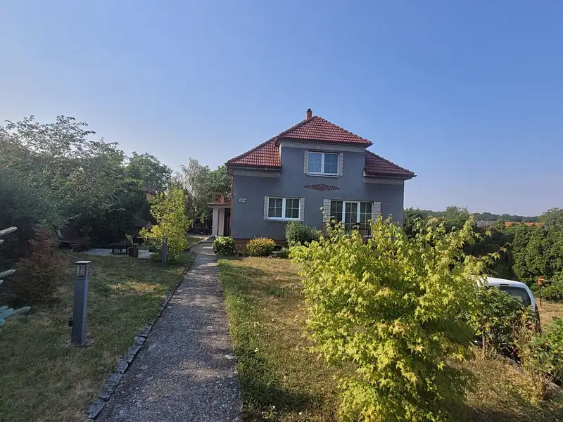 Prodej rodinného domu 180 m², pozemek 1075 m², Roudnice nad Labem – náhled fotky 1
