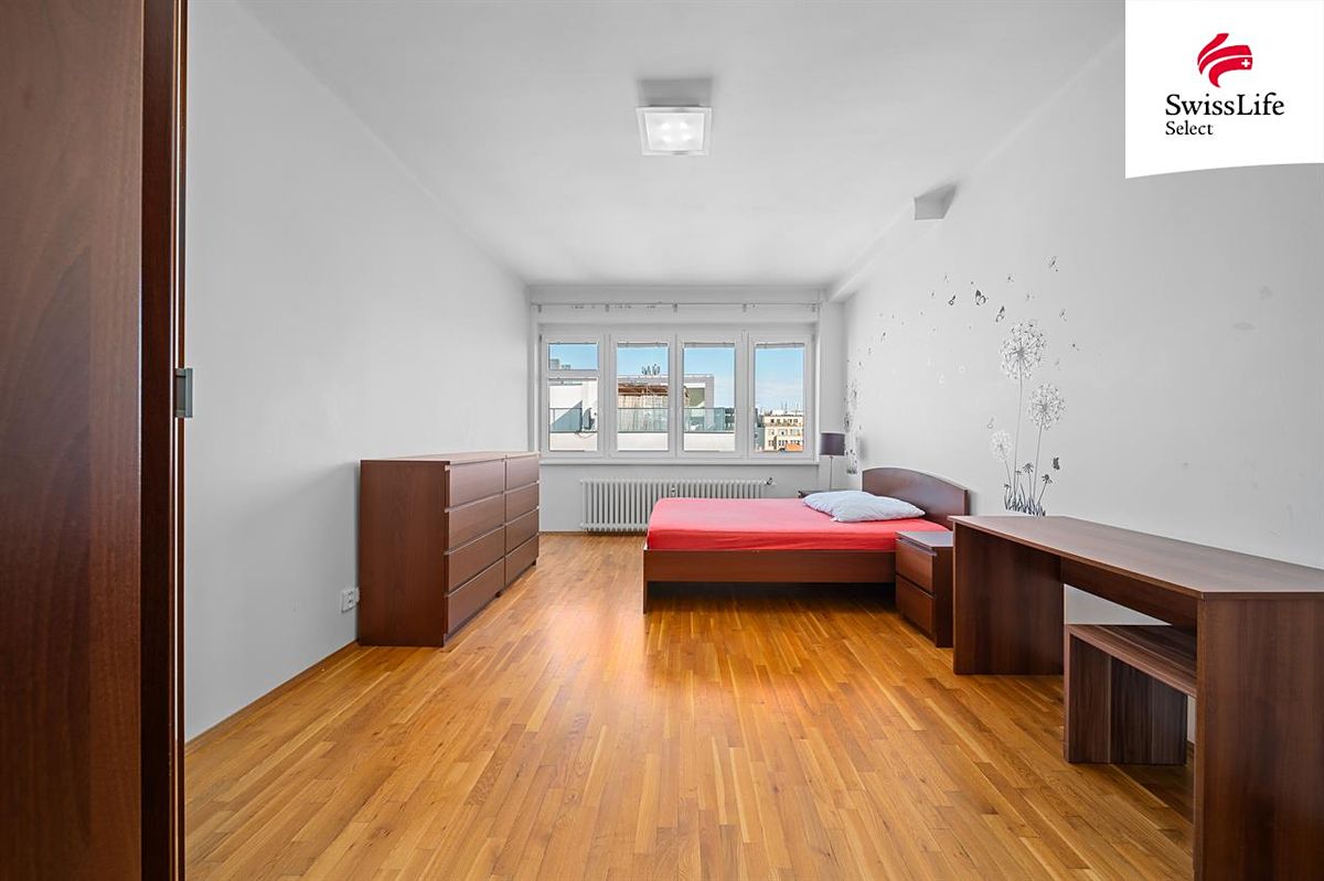Pronájem bytu 2+kk 55 m² – fotografie 4