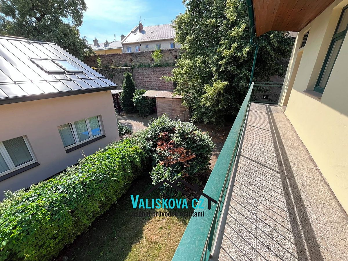Pronájem bytu 1+kk 29 m²