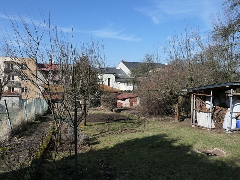 Prodej stavebního pozemku 694 m² – fotografie 3