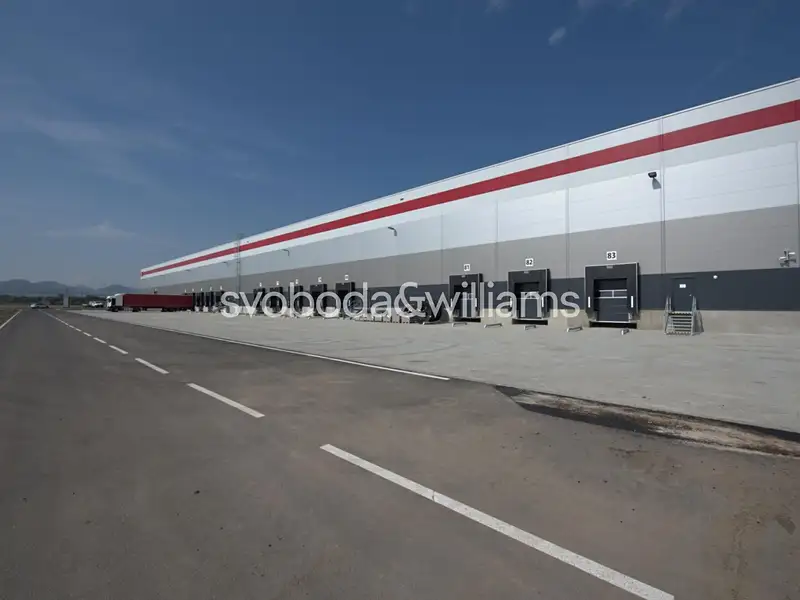 Pronájem skladového prostoru 16660 m², Lovosice – náhled fotky 3