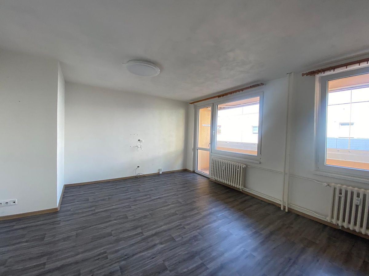 Pronájem bytu 3+kk 70 m² – fotografie 2