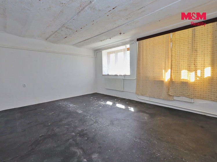 Комерційне приміщення на продаж, 250 м² (20 з 24)