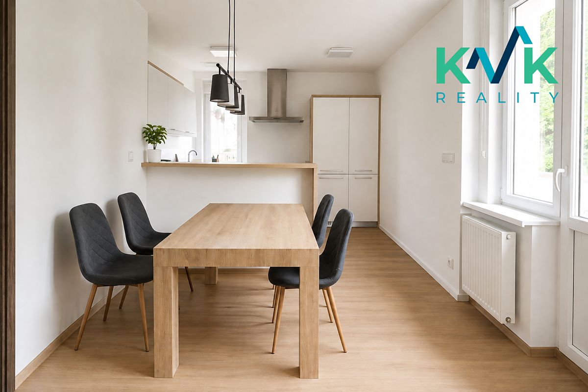 Pronájem bytu 2+1 79 m² – fotografie 3