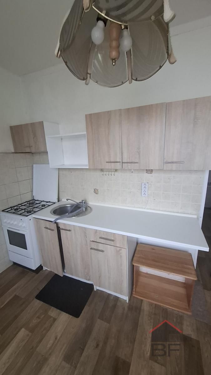 Pronájem bytu 2+1 58 m² – fotografie 2