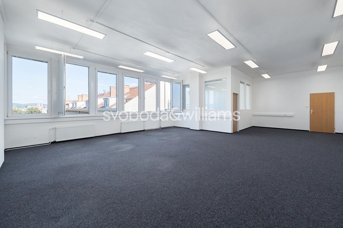 Pronájem kanceláře 292 m² – fotografie 5