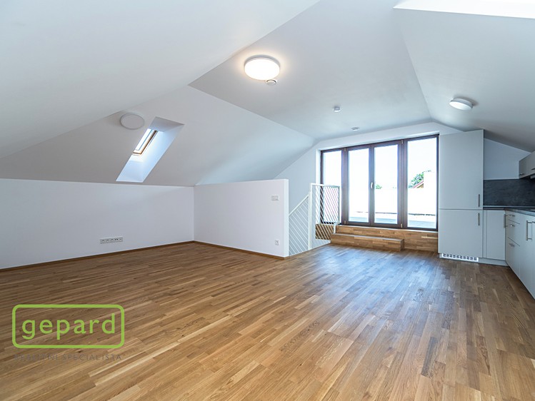 Квартира 2+kk на продаж, 78 м² (8 з 14)