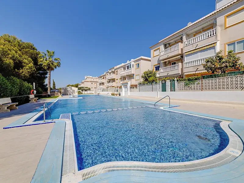 Prodej bytu 3+1 63 m², Torrevieja – náhled fotky 1