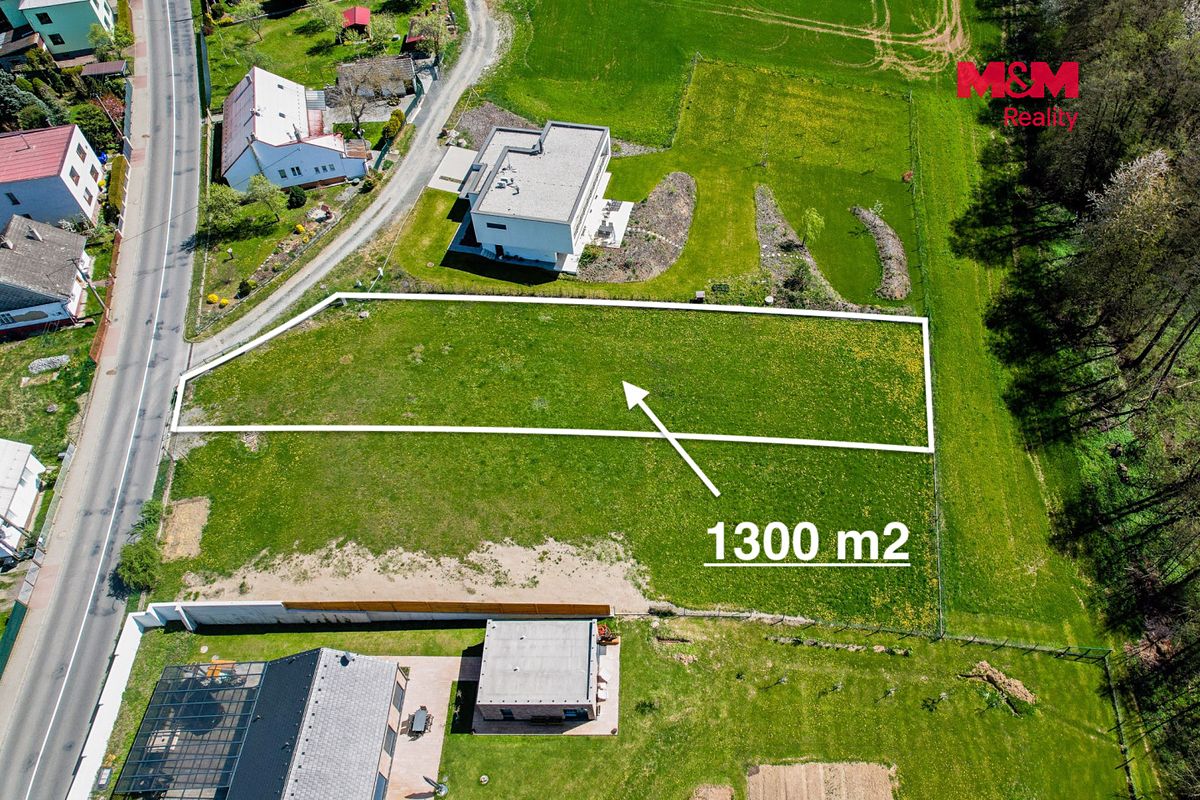 Prodej stavebního pozemku 1300 m² – fotografie 2