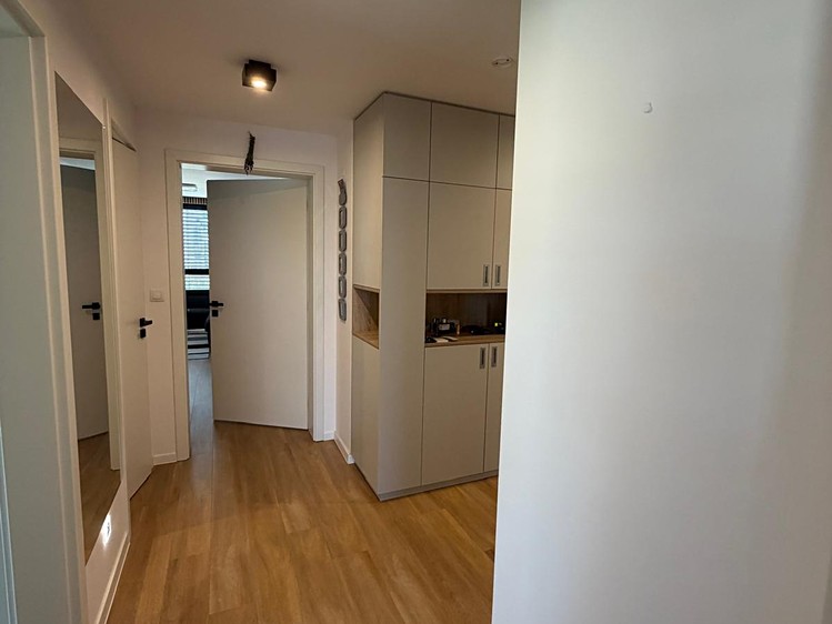 Квартира 4+kk на продаж, 90 м² (42 з 52)