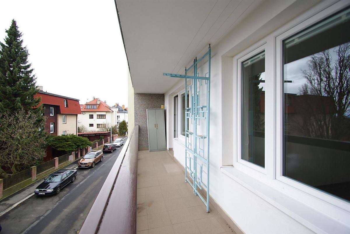 Pronájem bytu 3+1 76 m² – fotografie 3