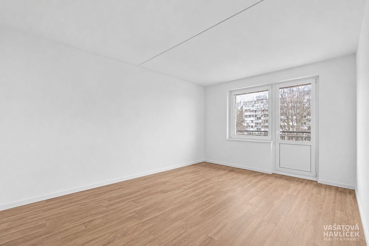 Pronájem bytu 2+1 57 m² – fotografie 3