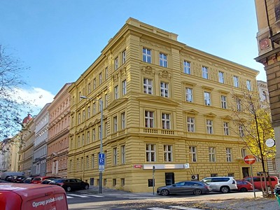 Pronájem bytu 3+kk 100 m²