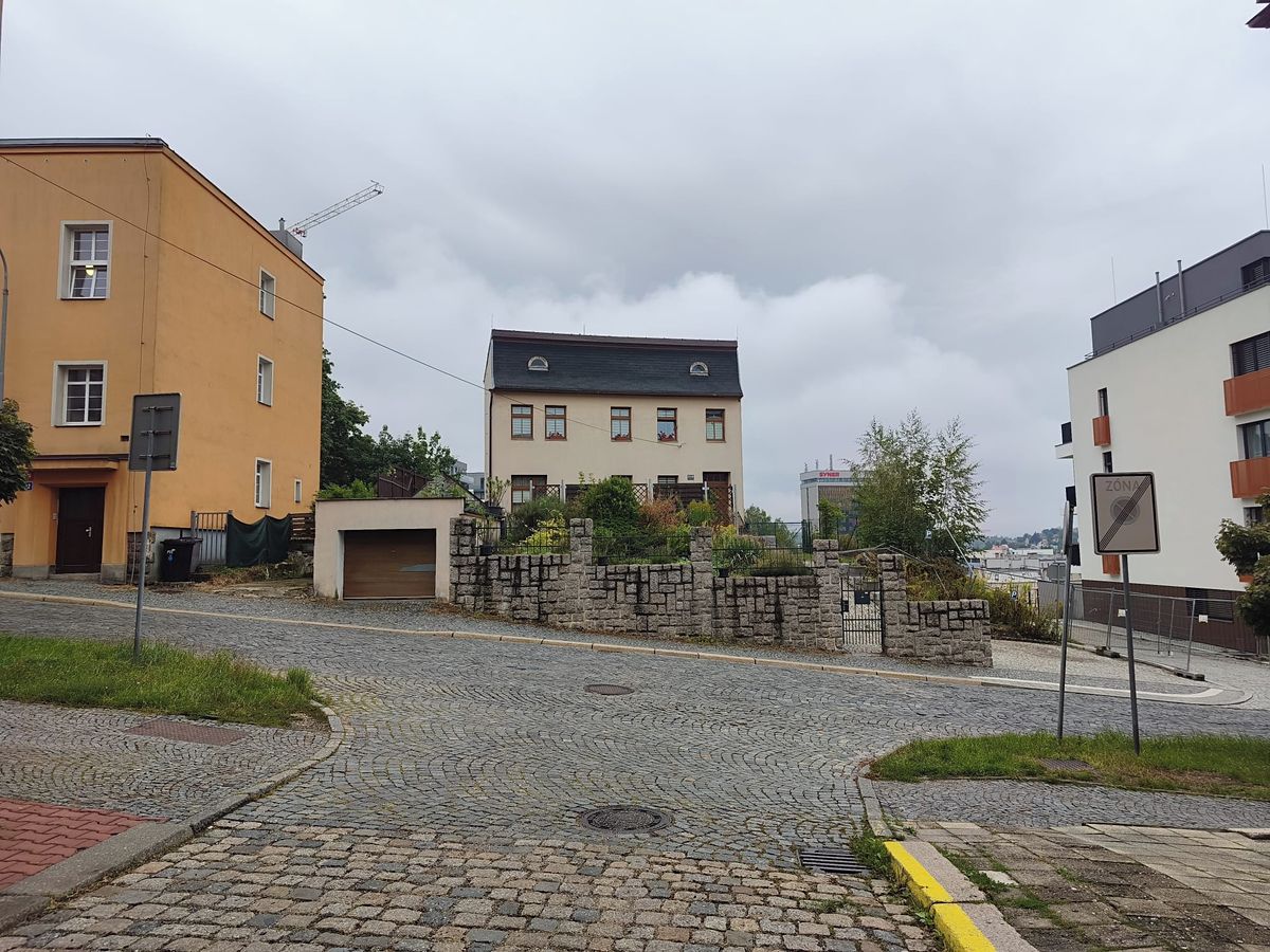 Pronájem bytu 3+1 100 m² – fotografie 2