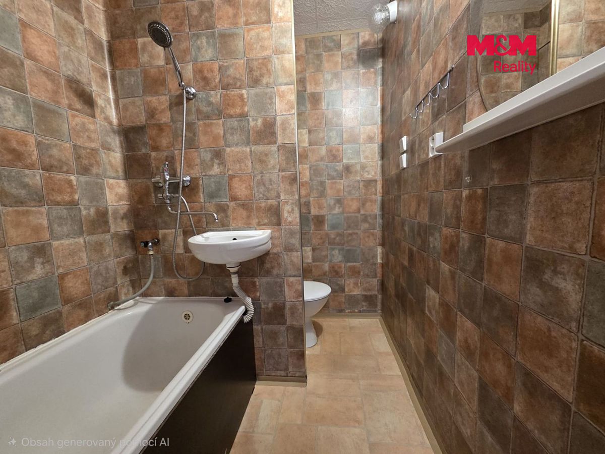 Pronájem bytu 1+1 37 m² – fotografie 3