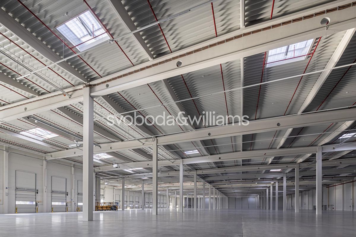 Pronájem skladového prostoru 13414 m² – fotografie 2