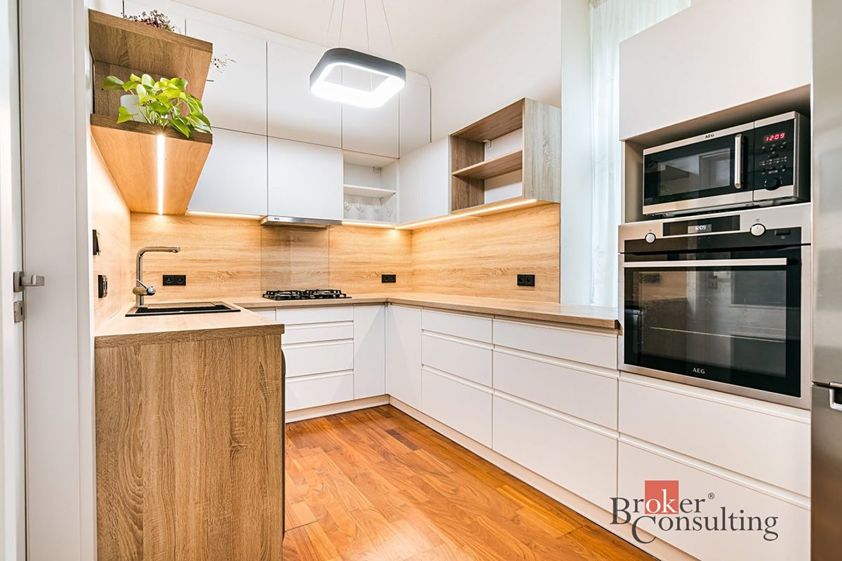 Prodej bytu 4+kk 112 m² – fotografie 3
