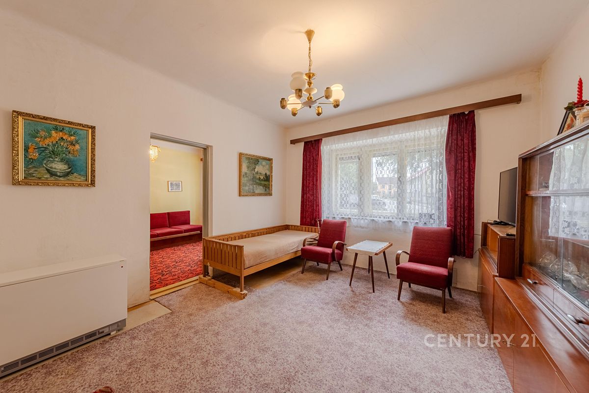 Prodej rodinného domu 140 m², pozemek 1778 m² – fotografie 5
