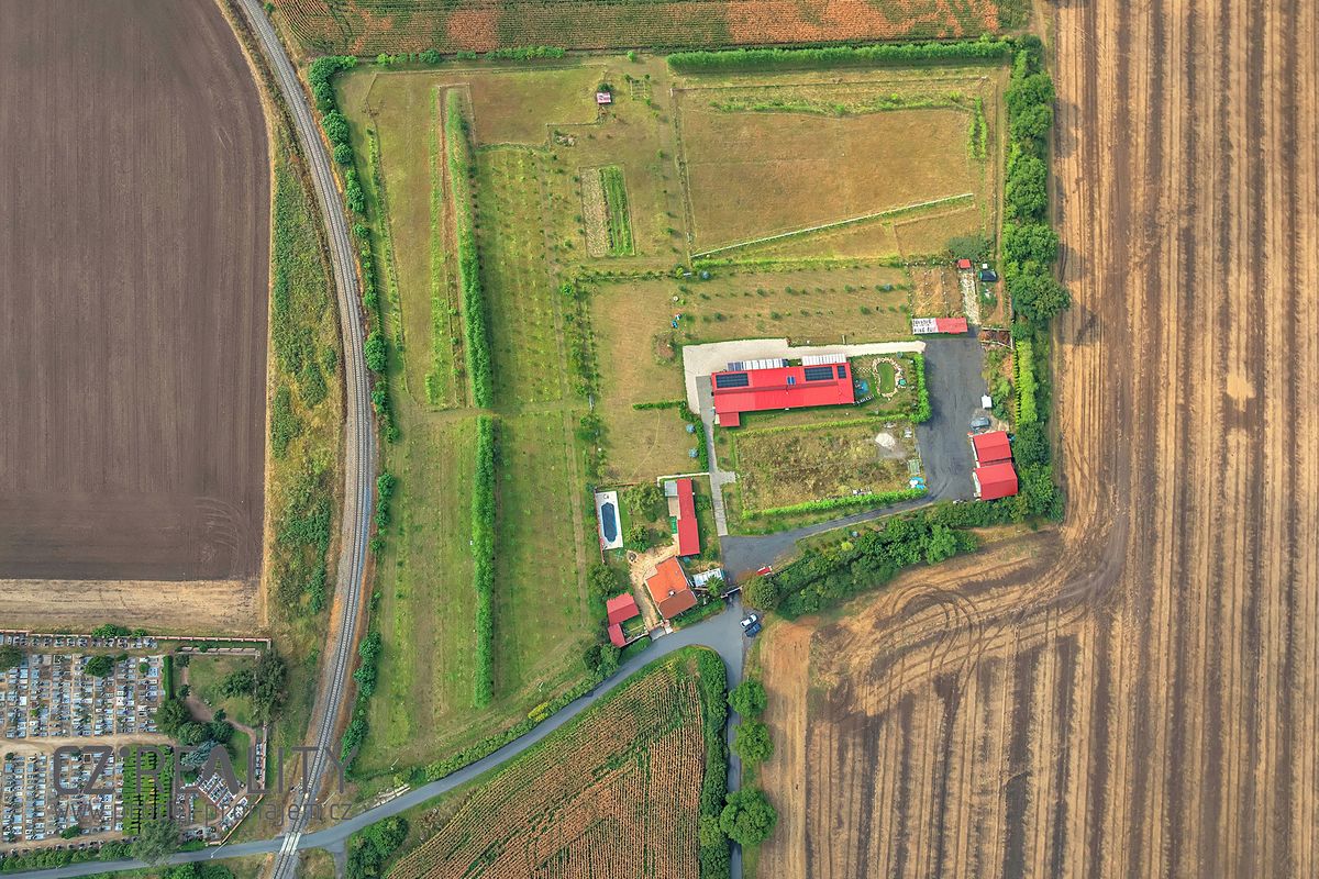 Prodej komerční nemovitosti 345 m² – fotografie 3