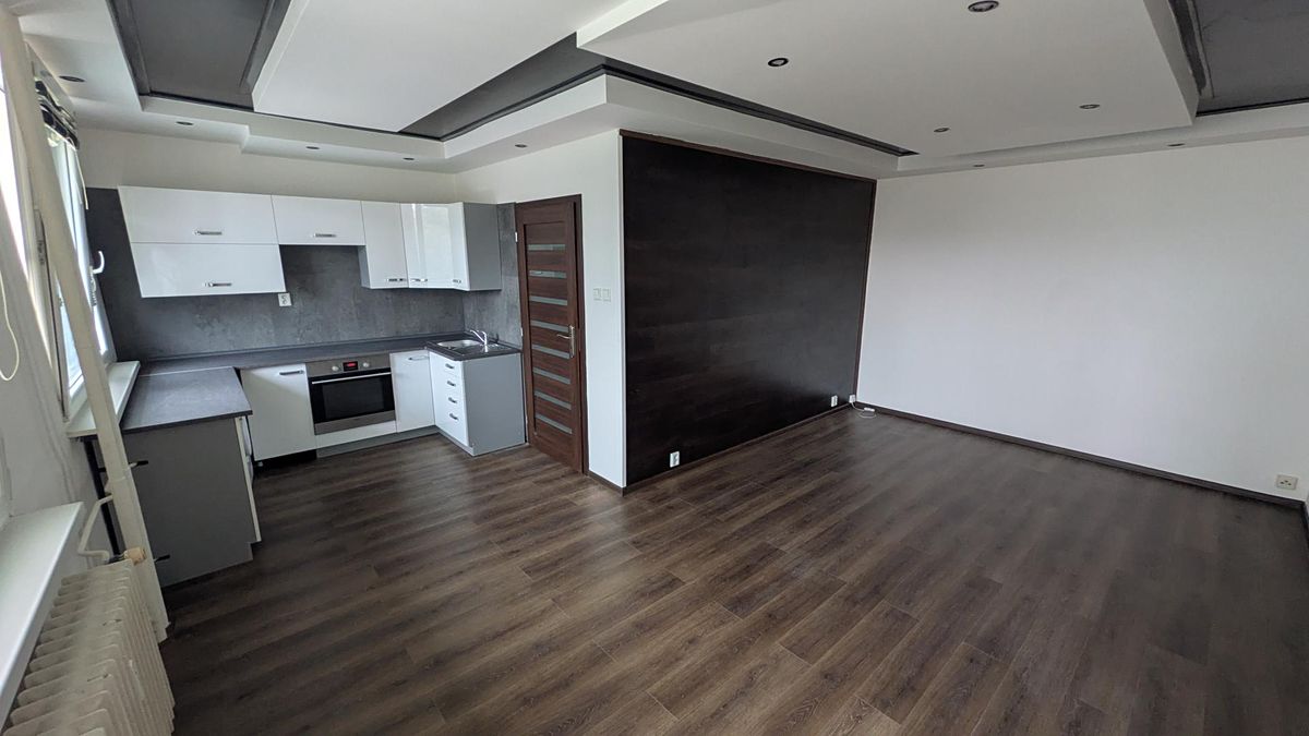 Pronájem bytu 1+kk 35 m² – fotografie 3