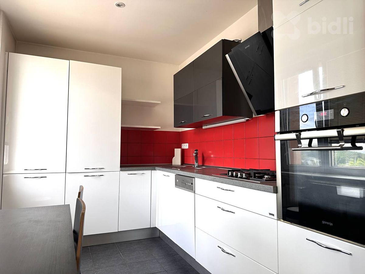 Pronájem bytu 2+kk 49 m² – fotografie 2
