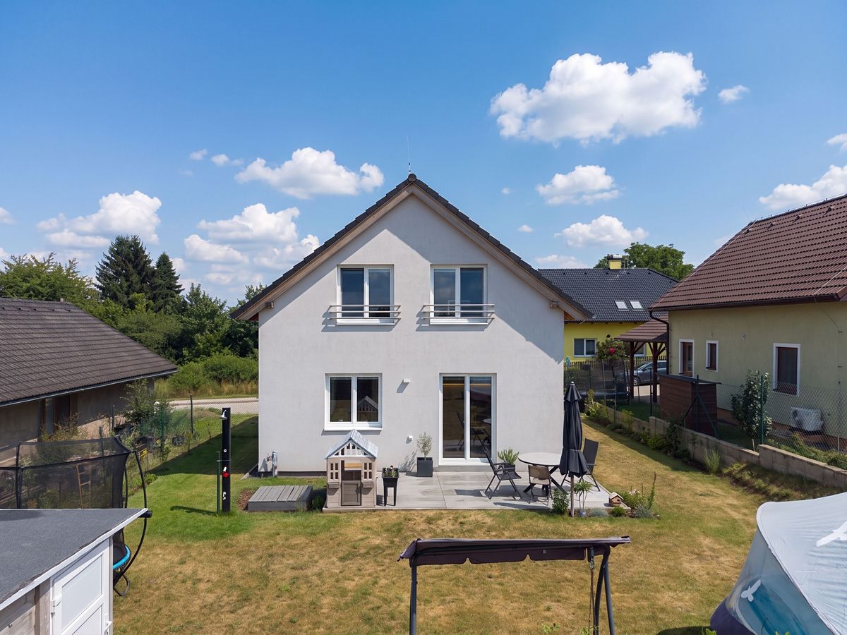 Prodej rodinného domu 127 m², pozemek 446 m²