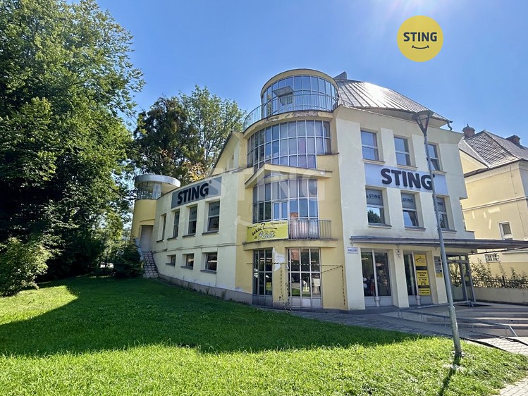 Комерційне приміщення в оренду, 830 м² (1 з 17)