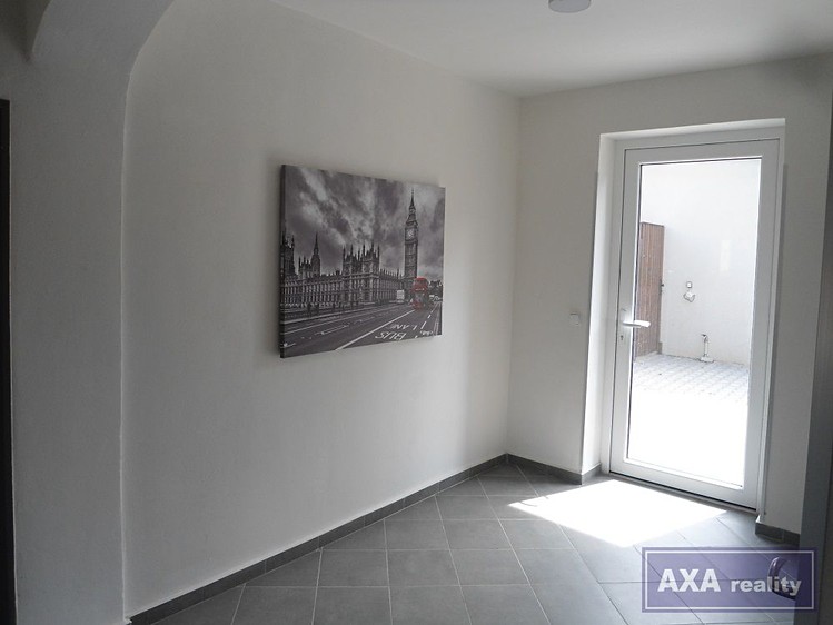 Pronájem bytu 2+1, 63 m² (11 z 14)