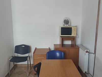 Комерційне приміщення в оренду, 18 м² (3 з 5)