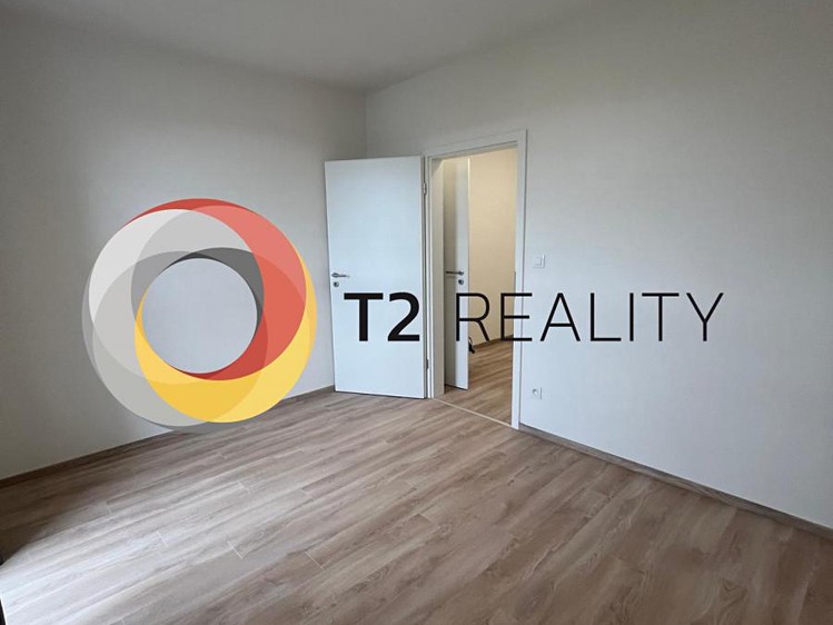 Pronájem bytu 2+kk, 46 m² (12 z 22)
