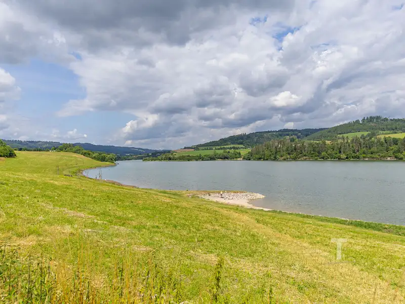 Prodej rodinného domu 115 m², pozemek 306 m², Lazinov – náhled fotky 2